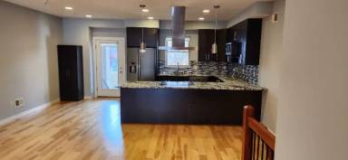 Main picture of 718 N 19th St