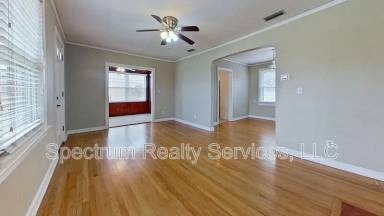 Main picture of 2151 Traymore Rd
