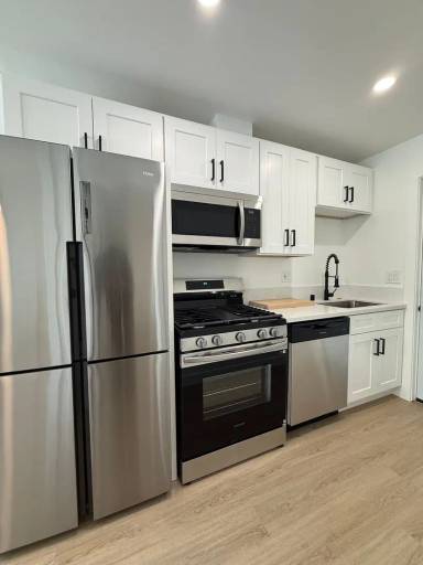 Main picture of 4517-25 Cleveland Ave