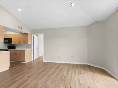 Main picture of 1855 Craigshire Dr