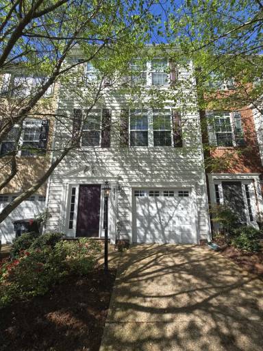Main picture of 8045 Belton Cir
