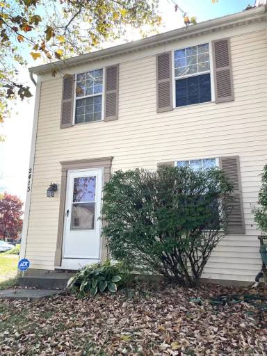 Main picture of 2413 Edmonton Rd