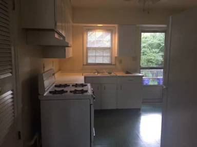 Main picture of 1739-1737 Nicholasville Rd Apartments