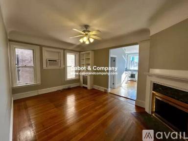 Main picture of 259 Beacon St