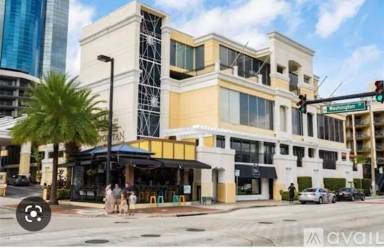 Main picture of Metropolitan At Lake Eola