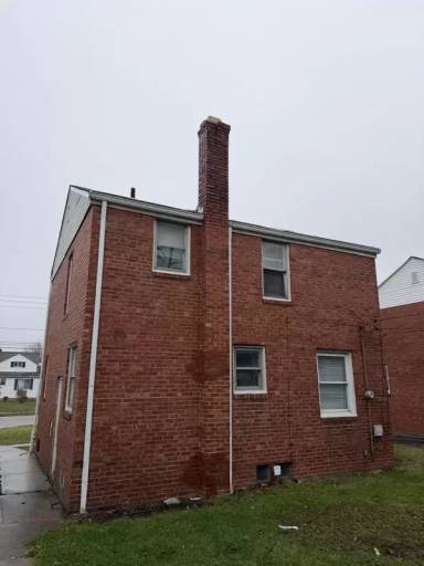 Main picture of 20107 Libby Rd