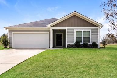 Main picture of 1213 Lakeshore Dr