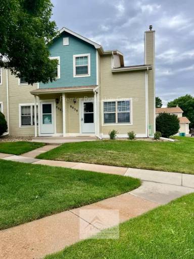Main picture of 8059 Lexington Park Dr