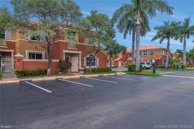 Main picture of 11539 NW 60th Ter