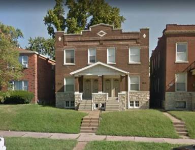 Main picture of 1825A Russell Blvd