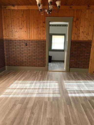 Main picture of 2001 N Bell St