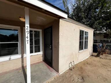 Main picture of 2947 E Grant Ave
