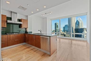 Main picture of Trump International Tower