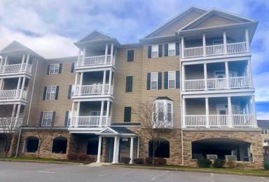 Main picture of 2624 Suncrest Vlg