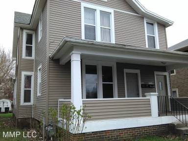 Main picture of 723 W 4th St
