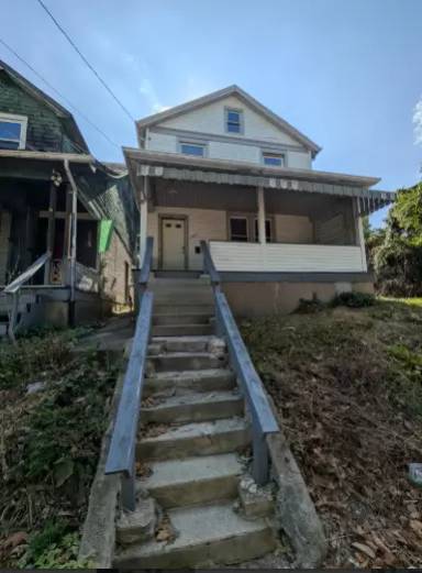 Main picture of 1813 Converse St