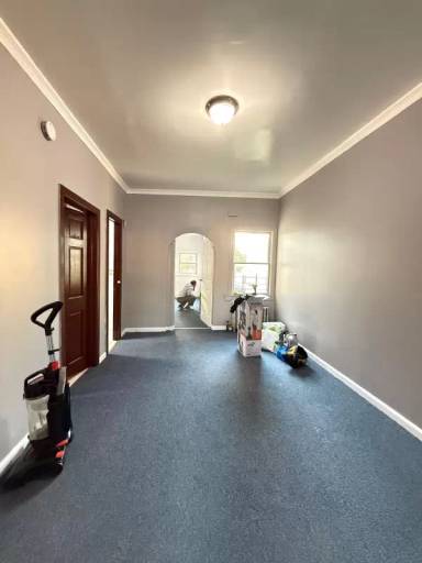 Main picture of 304 Grant Ave