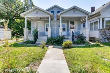 Main picture of 627 Covert Ave