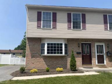 Main picture of 517 E Linden St