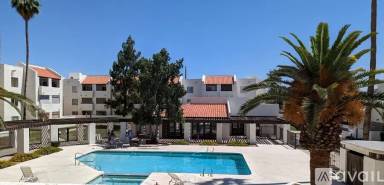 Main picture of 47th Place Condos