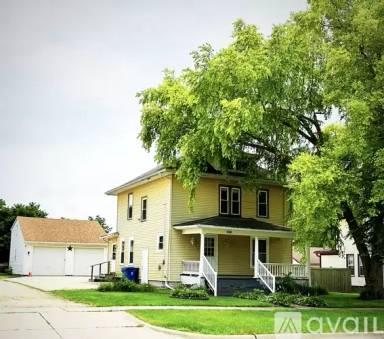 Main picture of 508 6th Ave