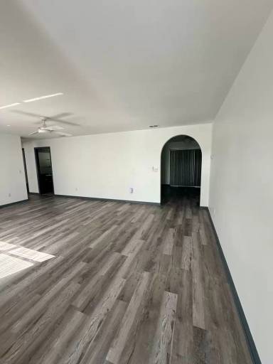 Main picture of 14040 SW 33rd Court Rd
