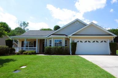 Main picture of 9 Olivine Way