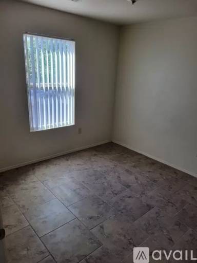Main picture of 2300 Stern Dr