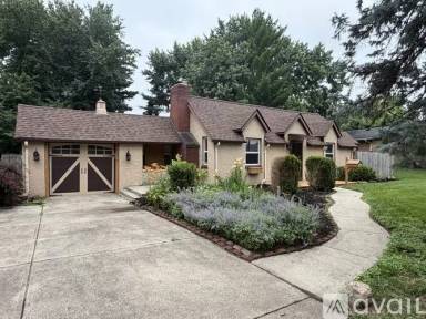Main picture of 4956 Marcy Rd