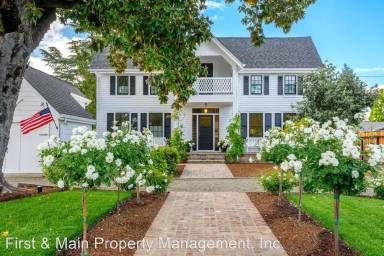 Main picture of 2243 Redwood Rd