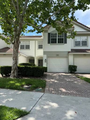 Main picture of 7054 Cadiz Blvd