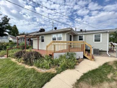 Main picture of 105 Edgewood Rd NW