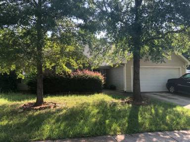 Main picture of 505 Maple Forge Dr