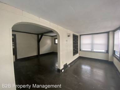 Main picture of 15401 Lucknow Ave