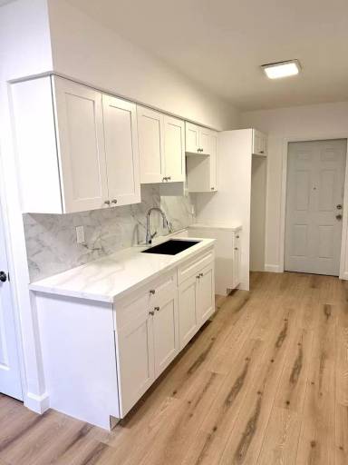 Main picture of 640 SW 5th St