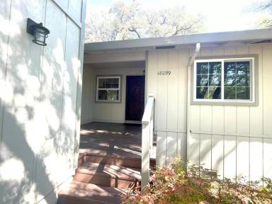 Main picture of 18099 Jayhawk Dr
