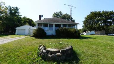 Main picture of 16 E Montgomery St