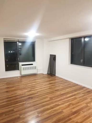 Main picture of 2811 Morris Ave