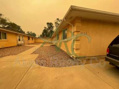 Main picture of 2722 Poplar St