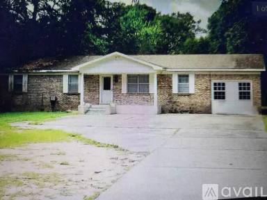 Main picture of 7609 Pontiac Dr