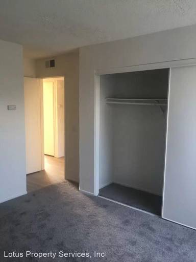Main picture of 2346 Glendale Blvd
