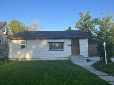 Main picture of 1105 14th St S