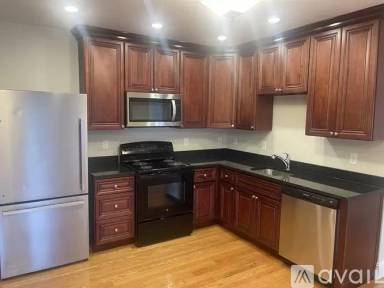 Main picture of 173 Central St