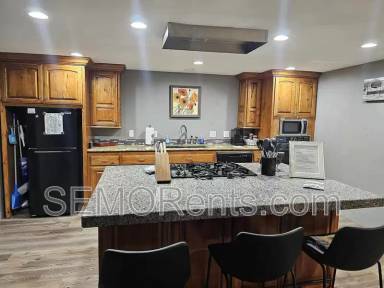 Main picture of 3912 Missouri Ave