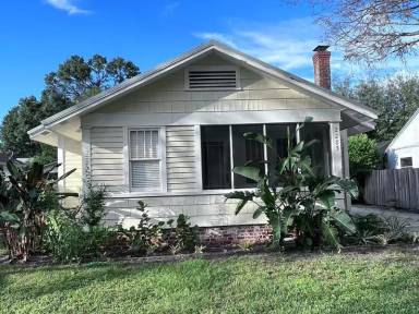 Main picture of 2239 Hillview St