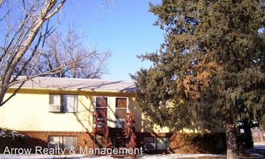 Main picture of 353 Park St