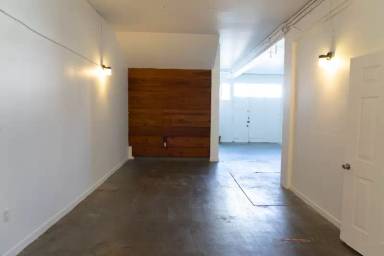 Main picture of 221 14th St
