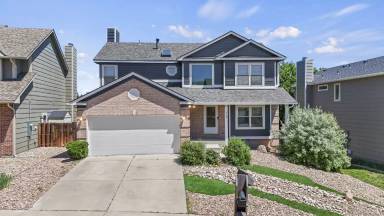 Main picture of 915 Royal Crown Ln