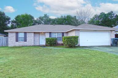 Main picture of 6923 Cedar Ridge Cir
