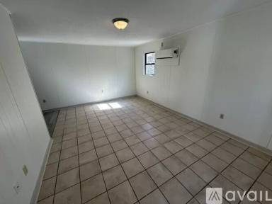 Main picture of 79 Ridgemont Cir